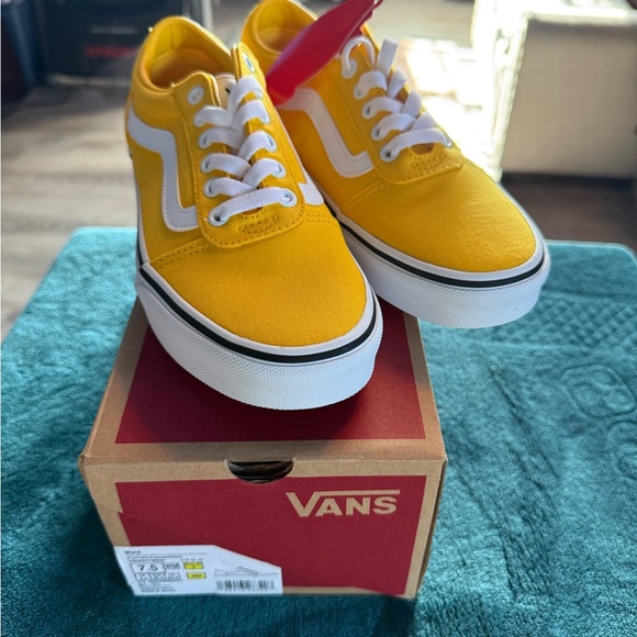 Vans Other - Vans Women Yellow Sneakers 7.5